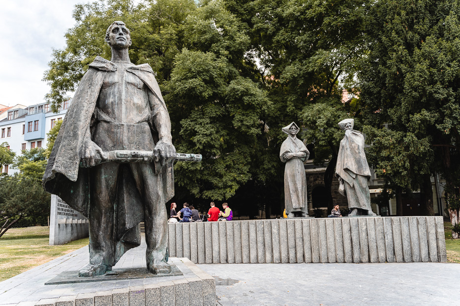 bratislava statuen sozialismus